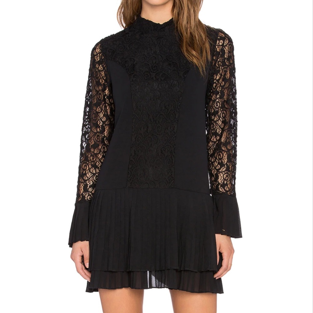 Daring Diva Dress in Black Chloe Oliver Size XS